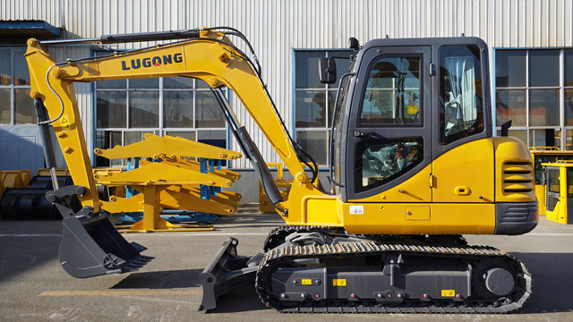 Lugong LG series excavator equipment